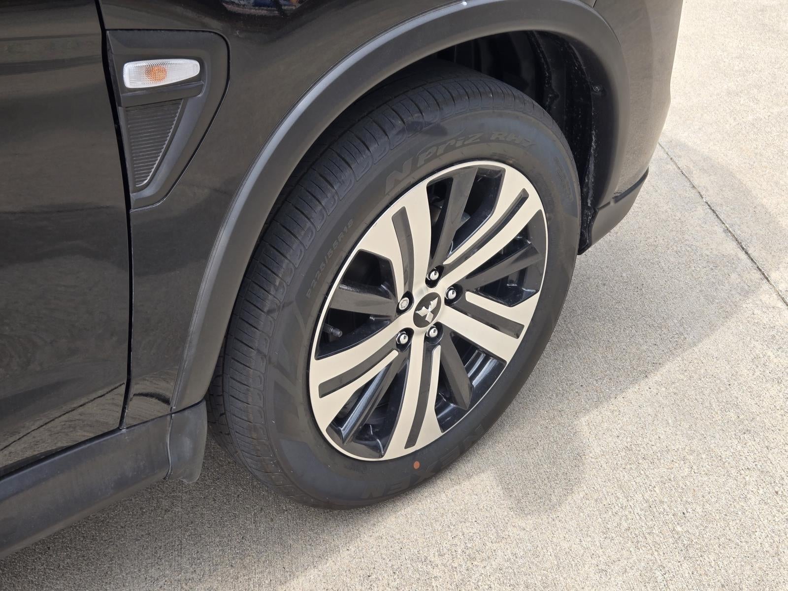 2027 Mitsubishi Outlander Sport ES