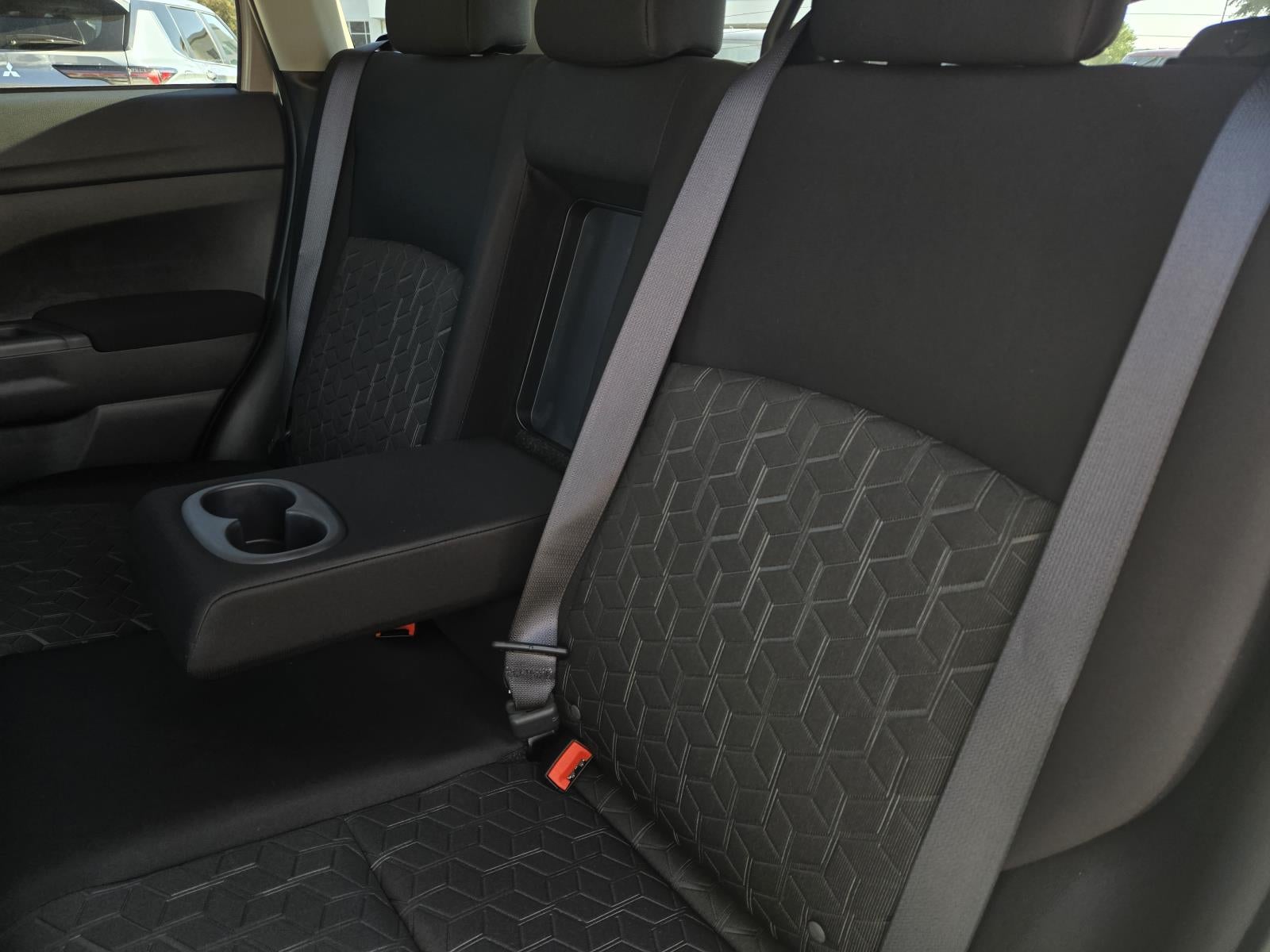2027 Mitsubishi Outlander Sport LE