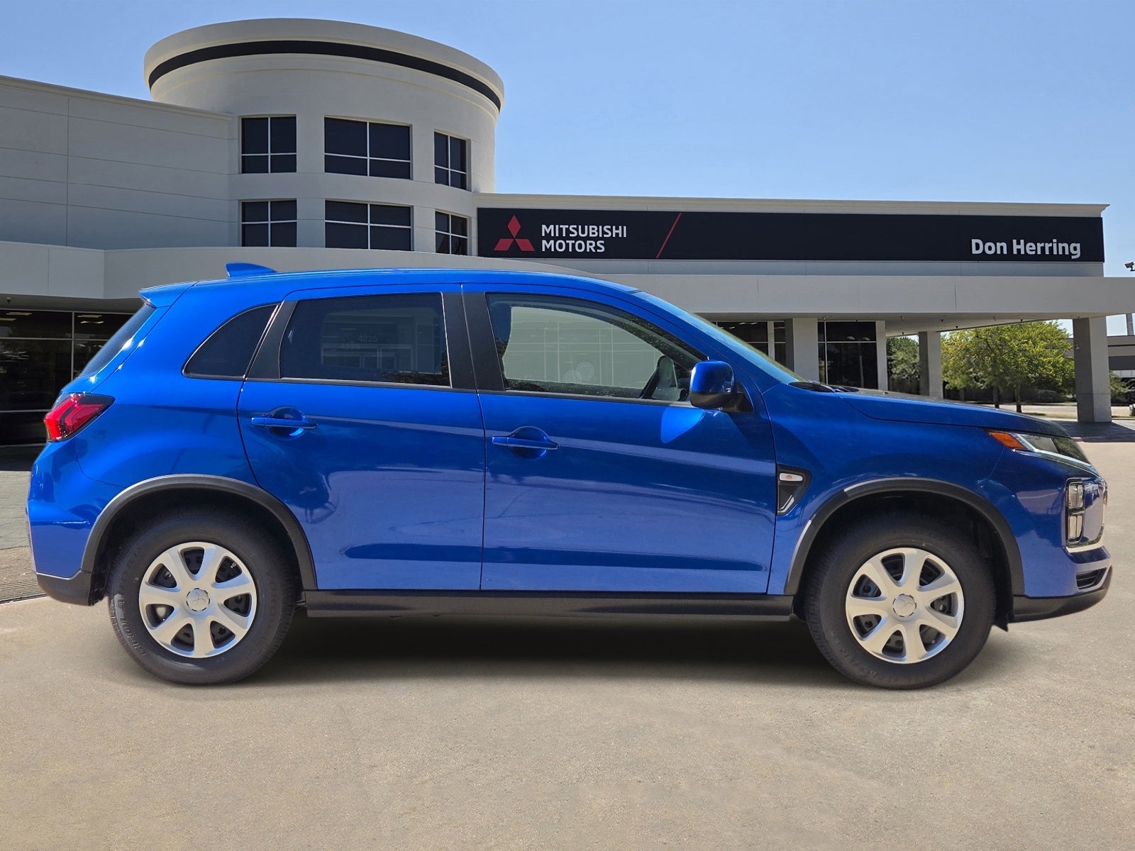 2027 Mitsubishi Outlander Sport S
