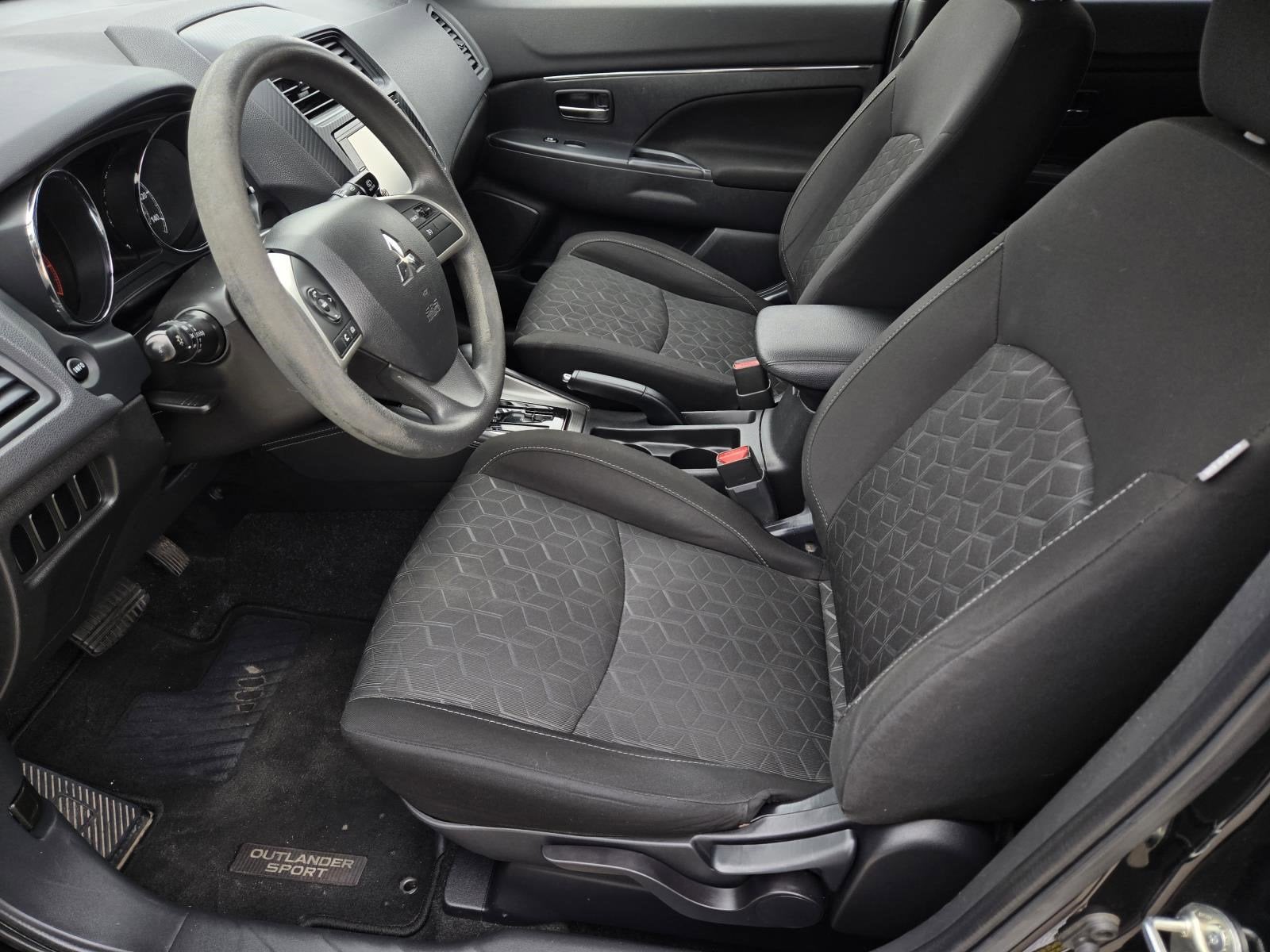 2020 Mitsubishi Outlander Sport ES 2.0