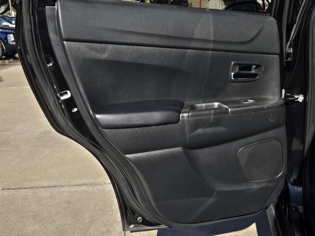 2024 Mitsubishi Outlander Sport SE