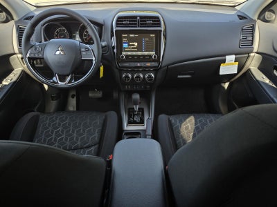 2027 Mitsubishi Outlander Sport LE
