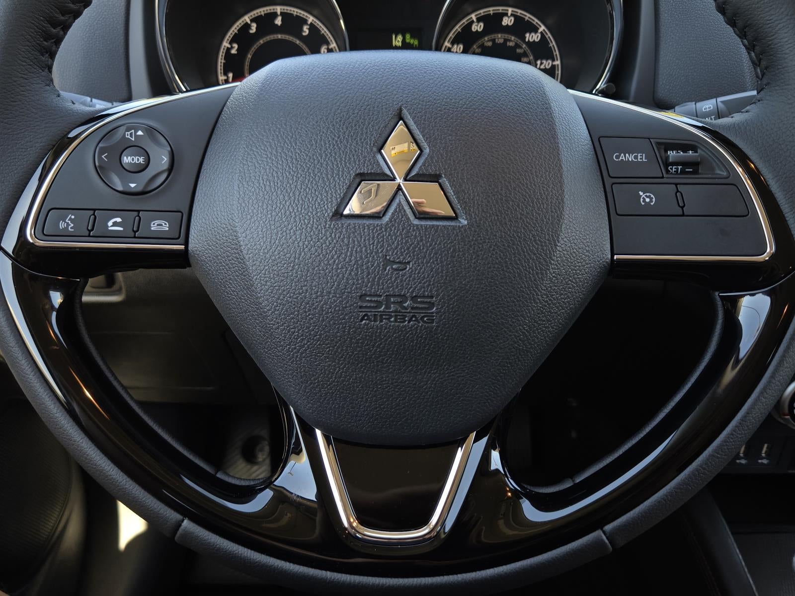 2027 Mitsubishi Outlander Sport SE