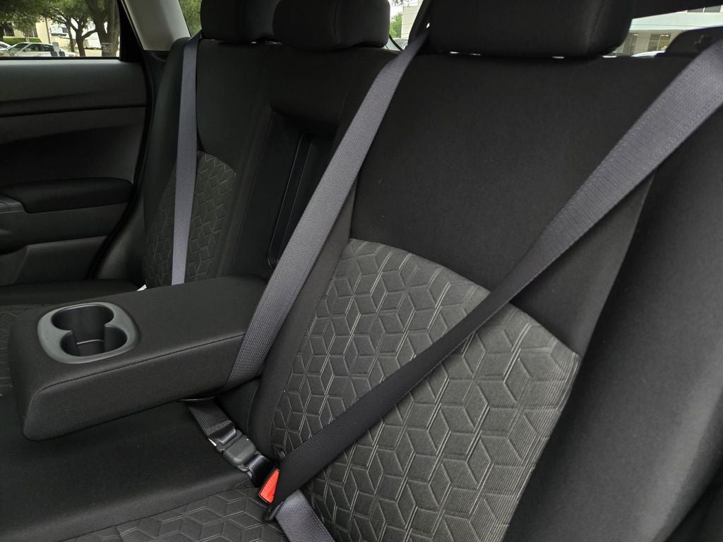 2026 Mitsubishi Outlander Sport LE