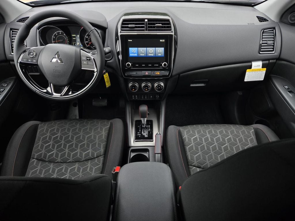 2026 Mitsubishi Outlander Sport LE
