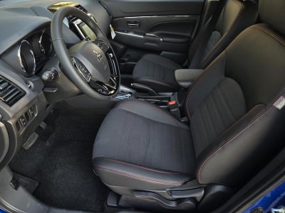 2027 Mitsubishi Outlander Sport SE