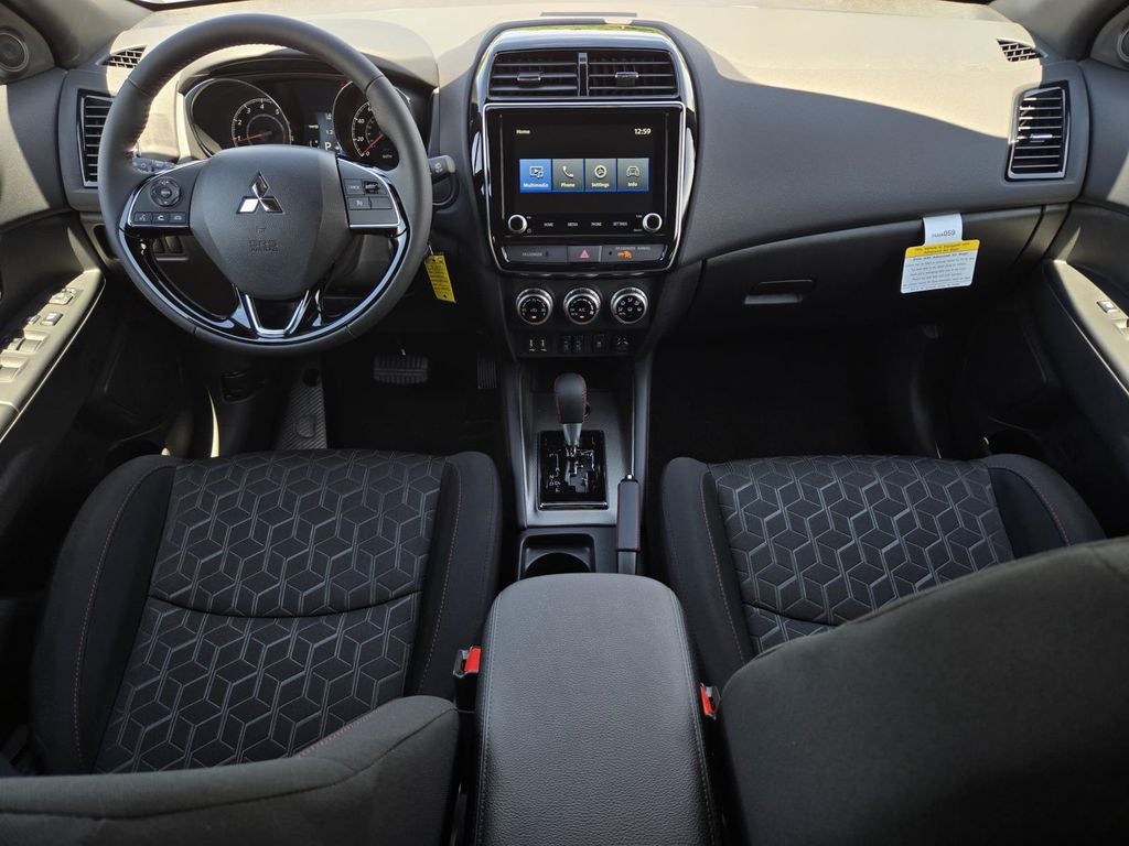 2026 Mitsubishi Outlander Sport SE