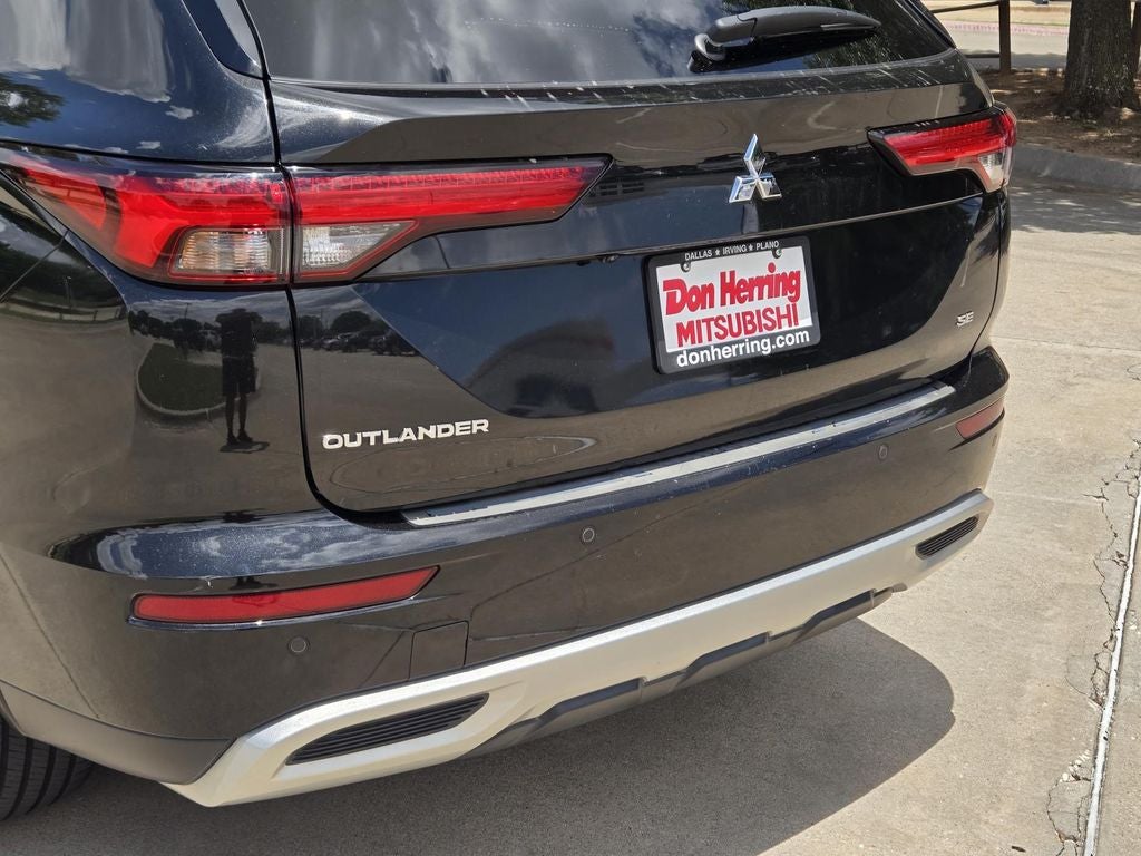 2024 Mitsubishi Outlander SE
