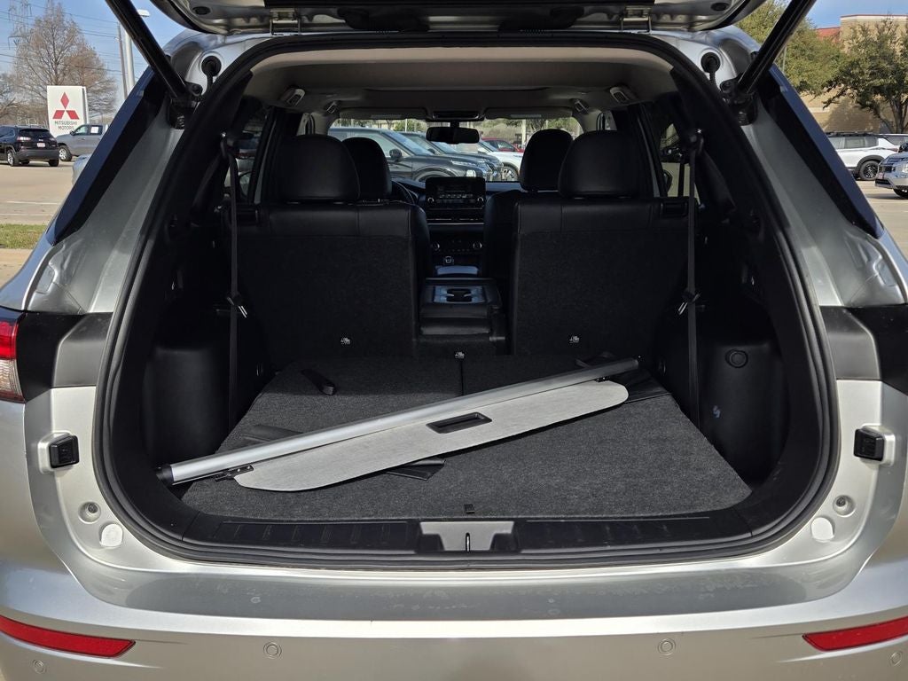 2023 Mitsubishi Outlander SEL