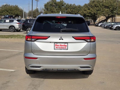 2023 Mitsubishi Outlander SEL