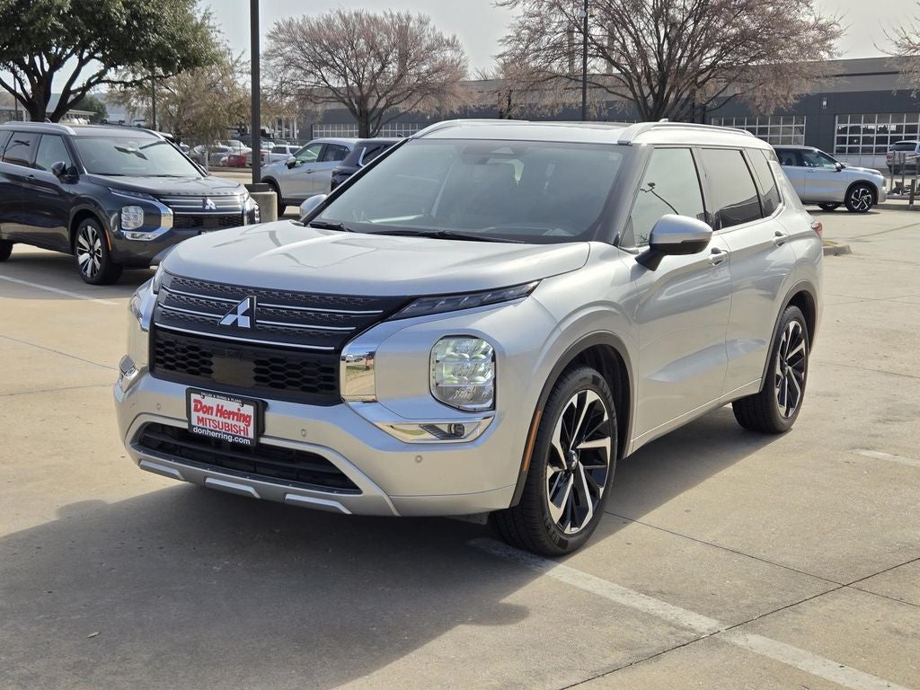 2023 Mitsubishi Outlander SEL