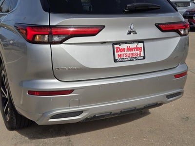 2023 Mitsubishi Outlander SEL