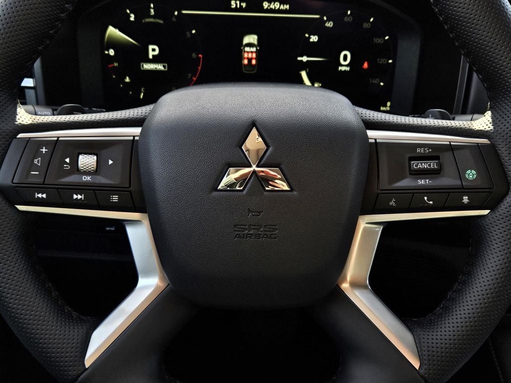 2026 Mitsubishi Outlander SE