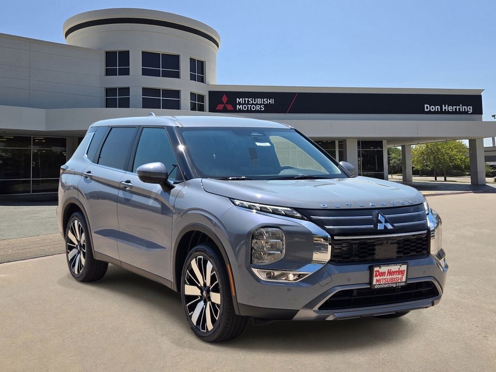 2026 Mitsubishi Outlander SE