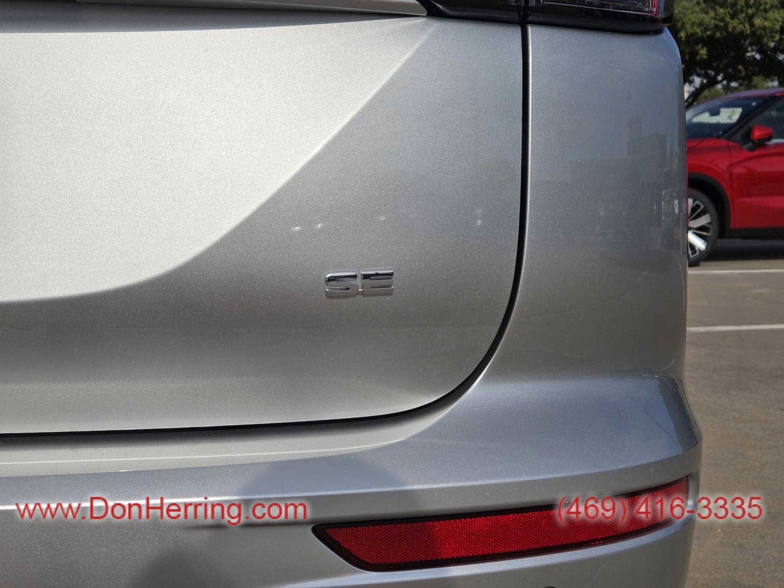 2026 Mitsubishi Outlander SE 2WD