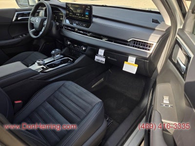 2026 Mitsubishi Outlander SE 2WD