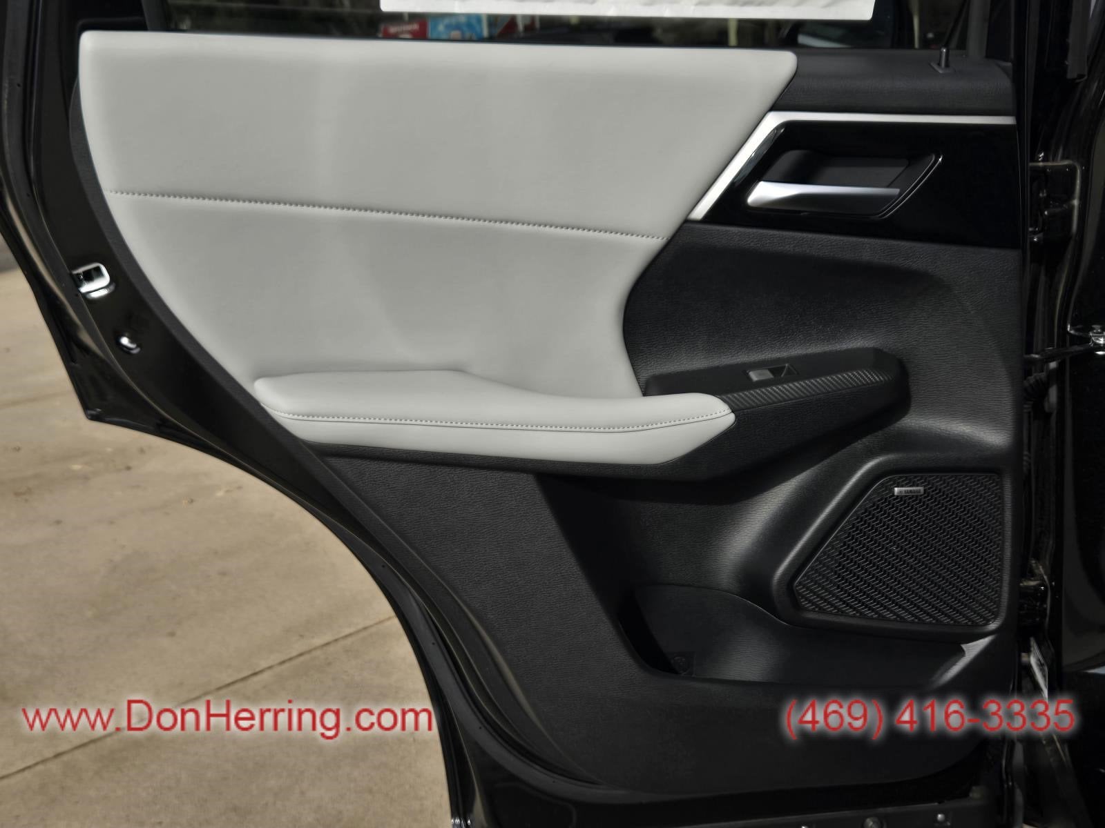 2026 Mitsubishi Outlander SE 2WD