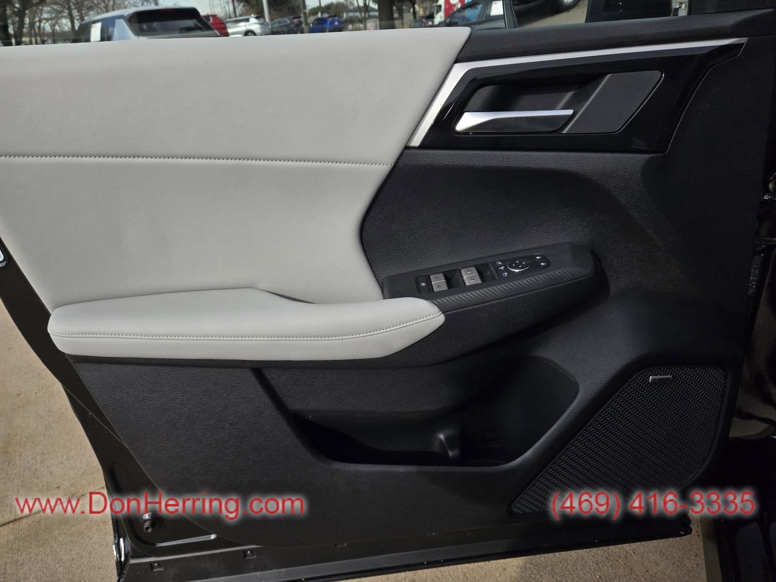 2026 Mitsubishi Outlander SE 2WD