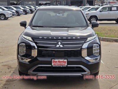2026 Mitsubishi Outlander SE 2WD