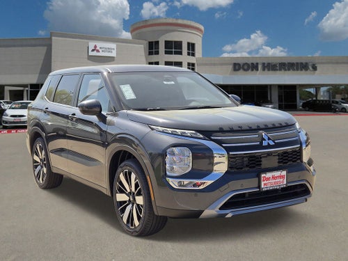 2026 Mitsubishi Outlander SE