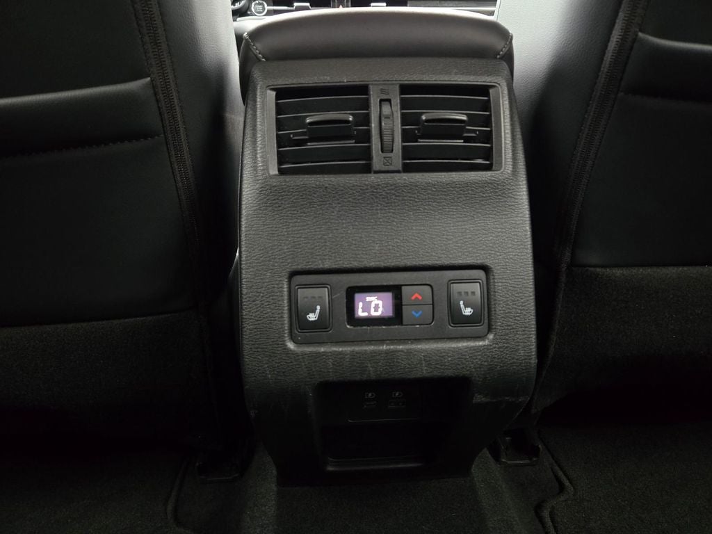 2024 Mitsubishi Outlander SEL