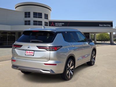 2025 Mitsubishi Outlander SEL