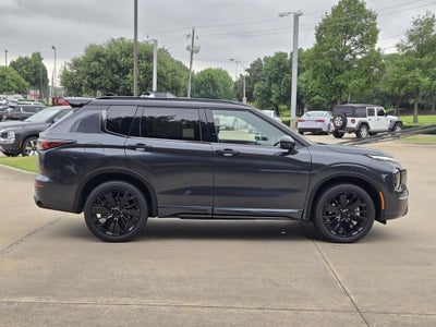 2026 Mitsubishi Outlander Black Edition