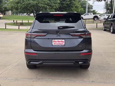 2026 Mitsubishi Outlander Black Edition