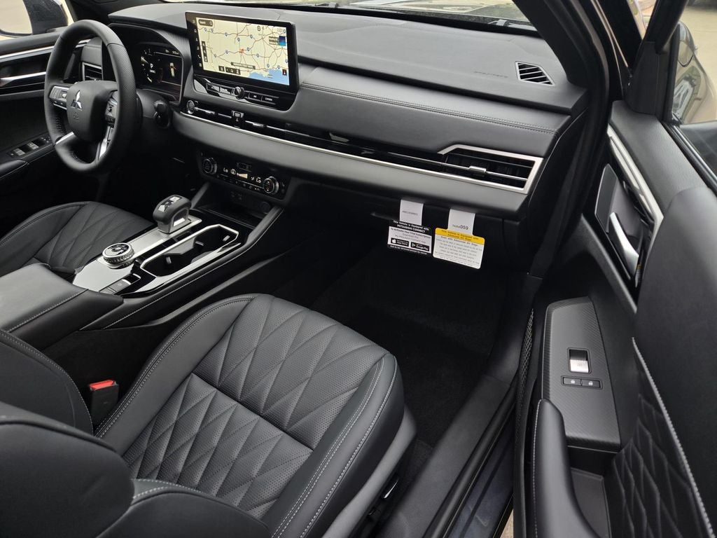2026 Mitsubishi Outlander Black Edition
