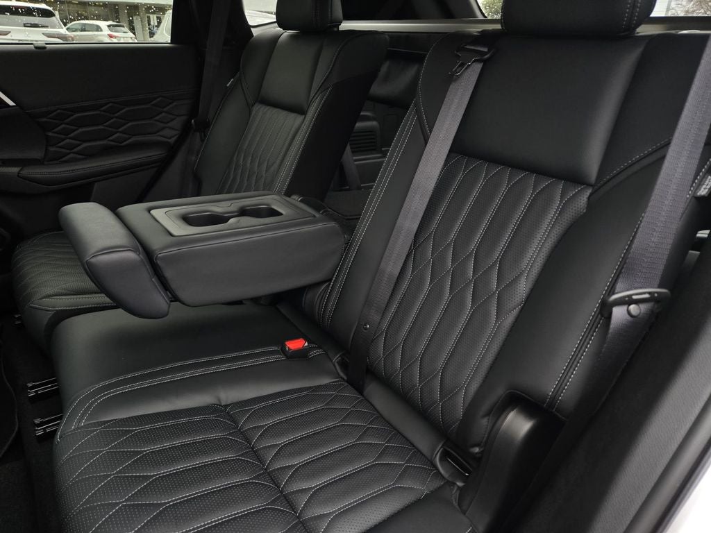 2026 Mitsubishi Outlander SEL