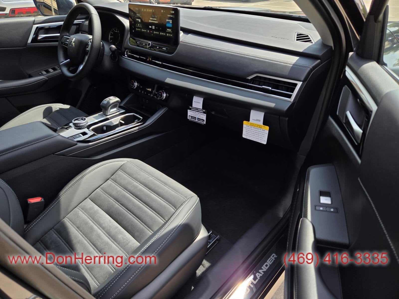 2025 Mitsubishi Outlander SE AWC