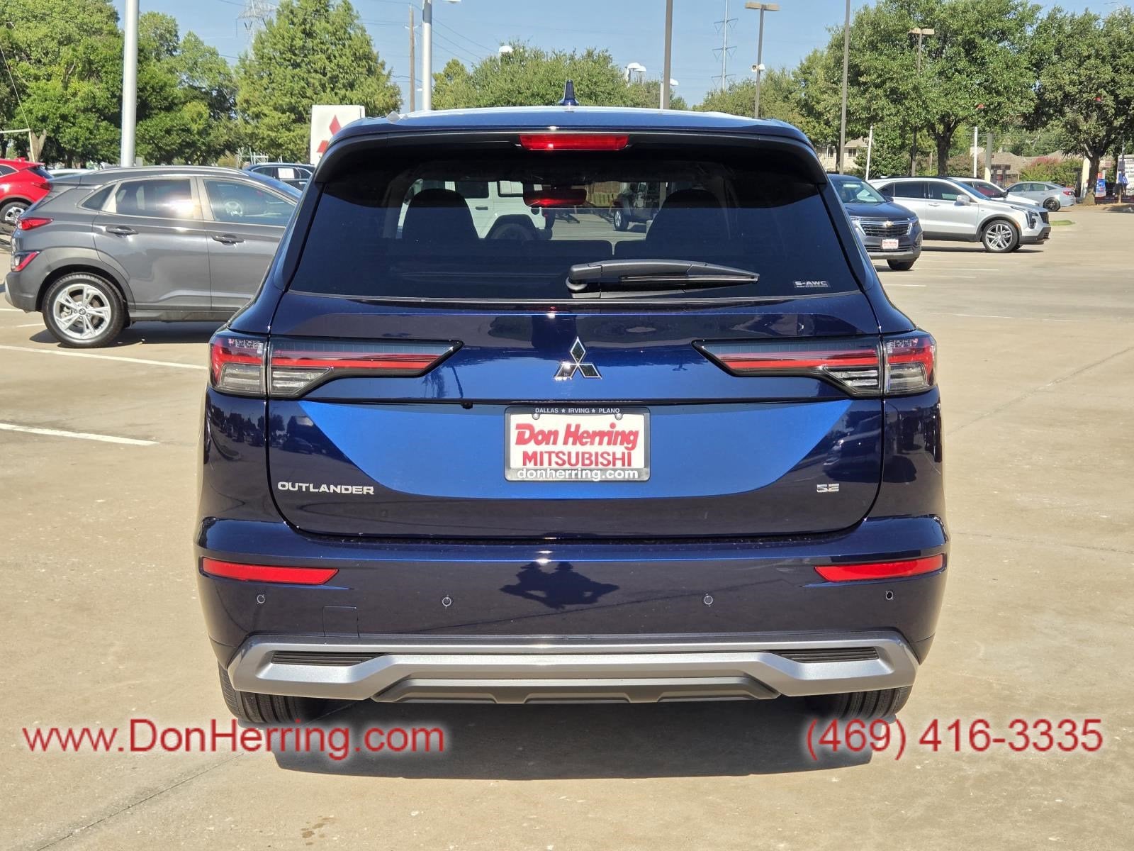 2025 Mitsubishi Outlander SE AWC