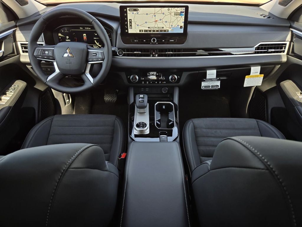 2026 Mitsubishi Outlander SE