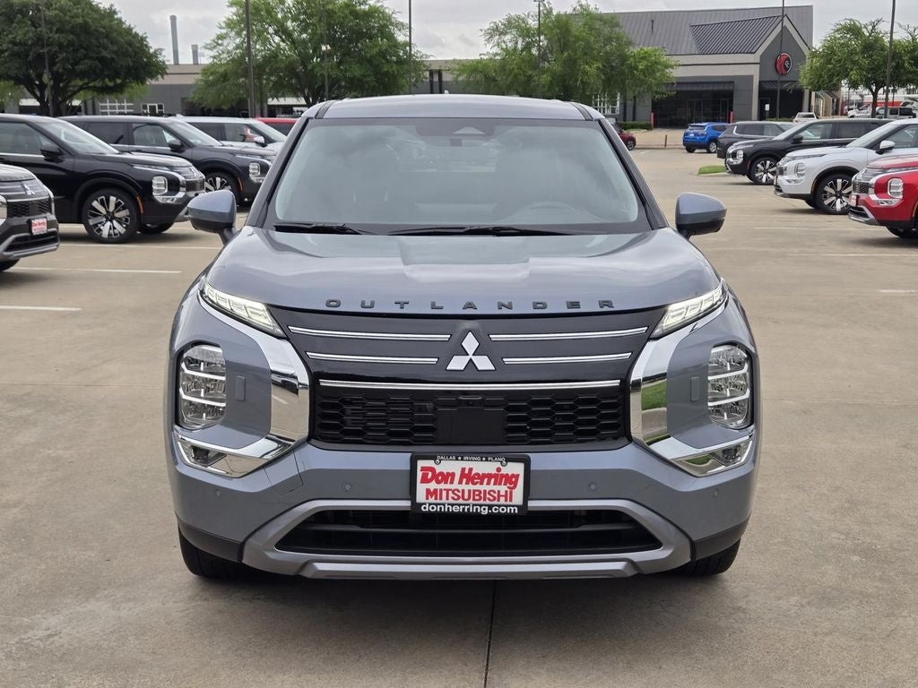 2026 Mitsubishi Outlander SE