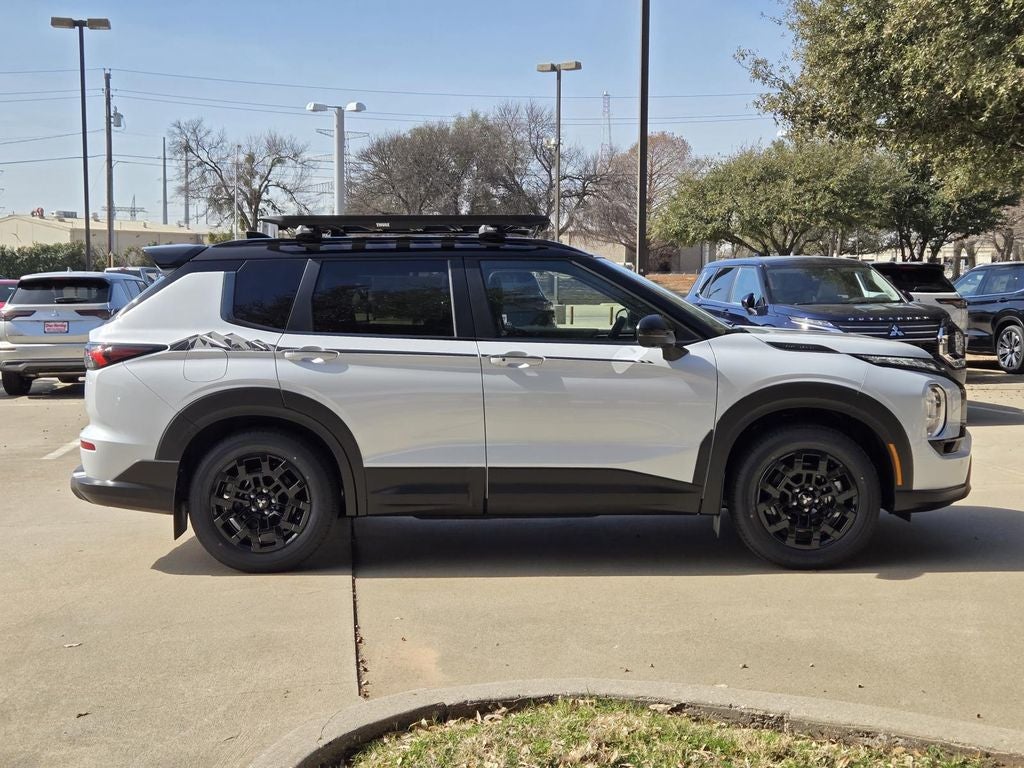 2026 Mitsubishi Outlander Trail Edition