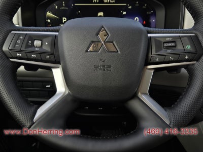 2026 Mitsubishi Outlander SE AWC