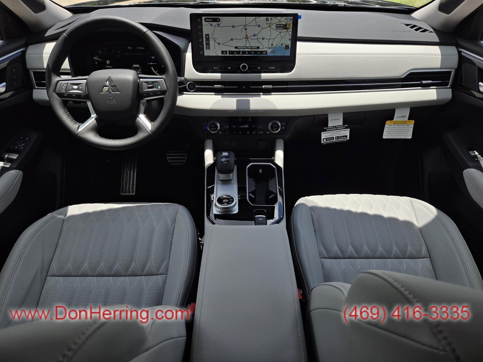 2025 Mitsubishi Outlander PLAT EDIT AWC