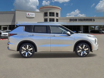 2026 Mitsubishi Outlander SEL
