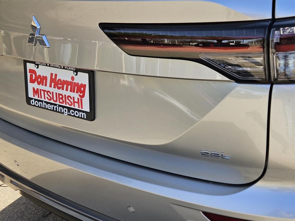 2026 Mitsubishi Outlander SEL