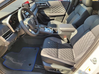 2025 Mitsubishi Outlander PHEV SEL