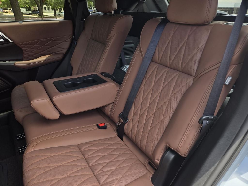 2026 Mitsubishi Outlander PHEV SEL