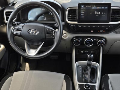 2025 Hyundai Venue SEL
