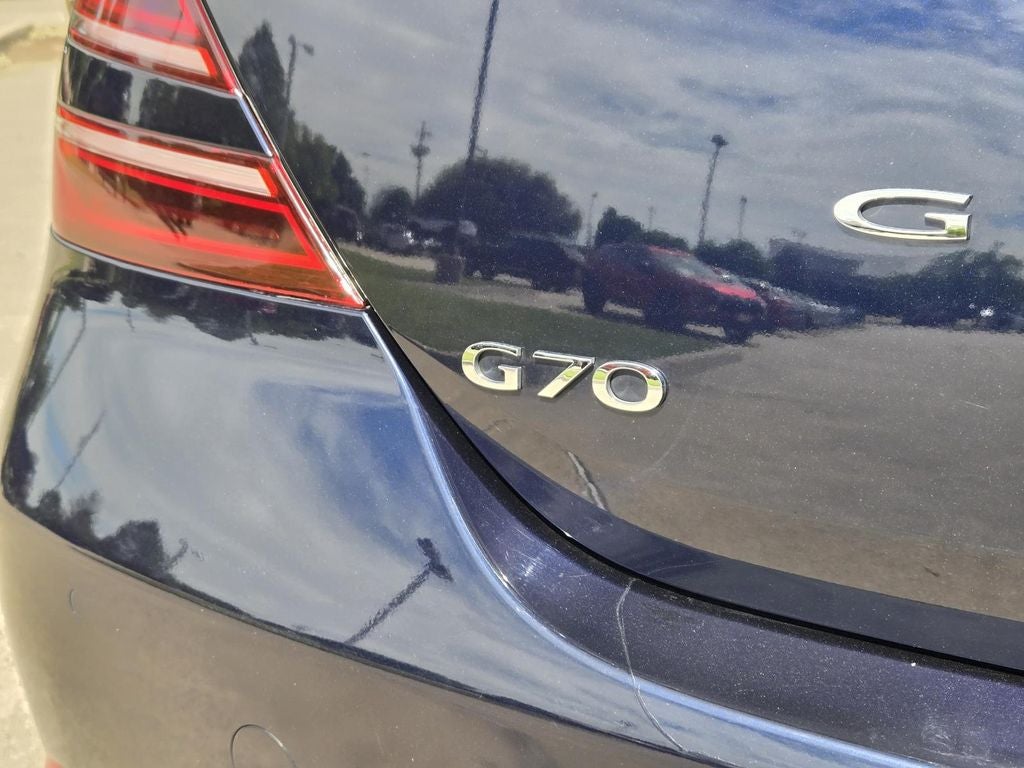 2023 Genesis G70 2.0T