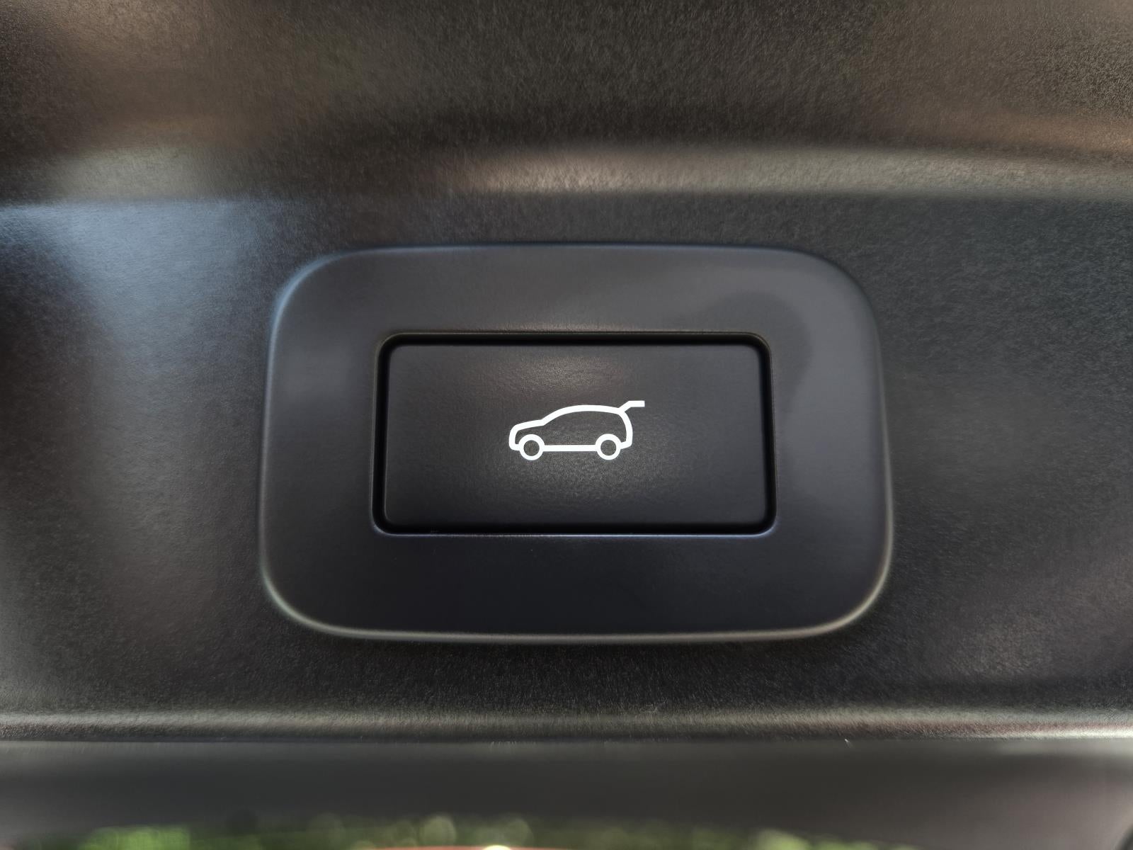 2025 Jaguar F-Pace R-Dynamic S