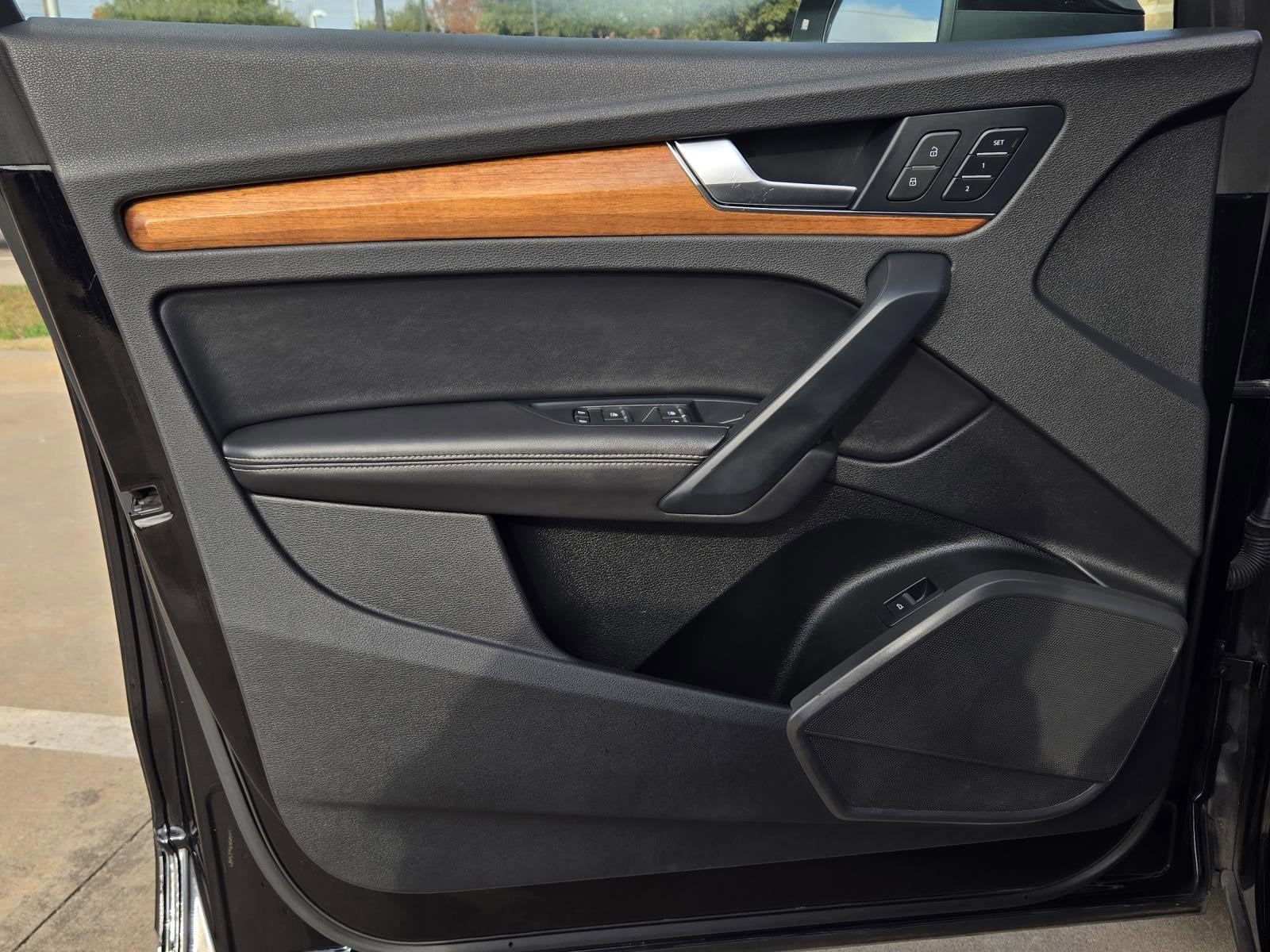 2021 Audi Q5 Premium Plus