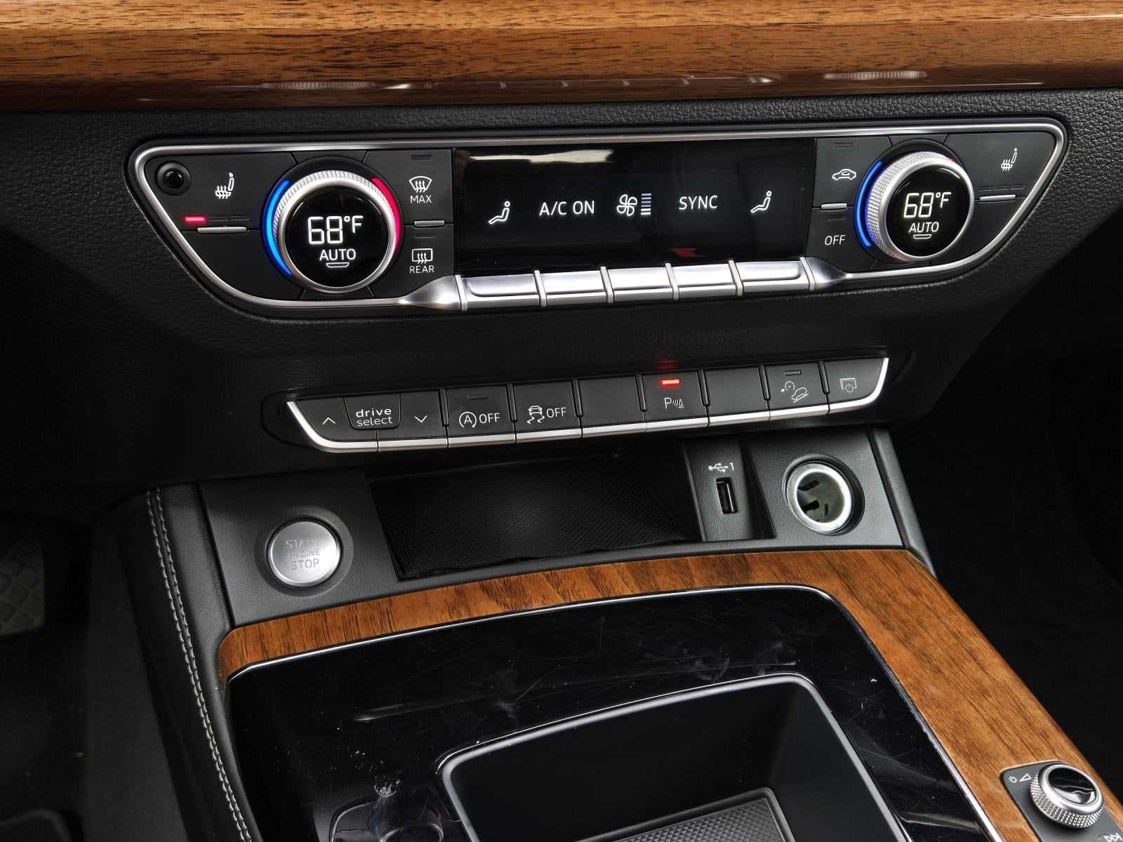 2023 Audi Q5 S line Premium Plus