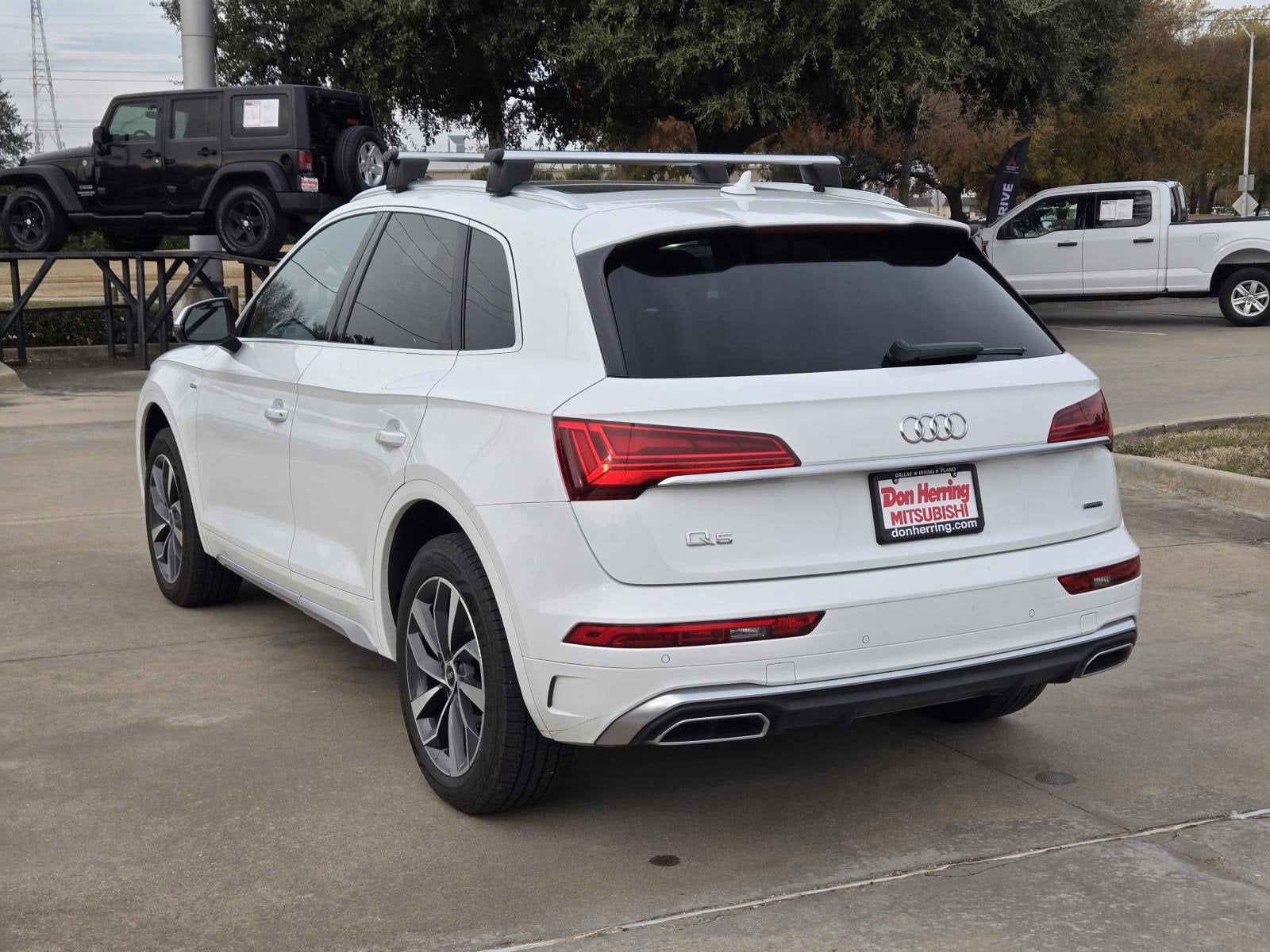 2023 Audi Q5 S line Premium Plus