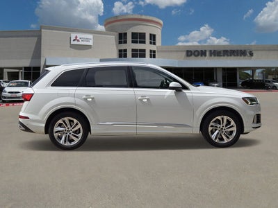2024 Audi Q7 Premium Plus