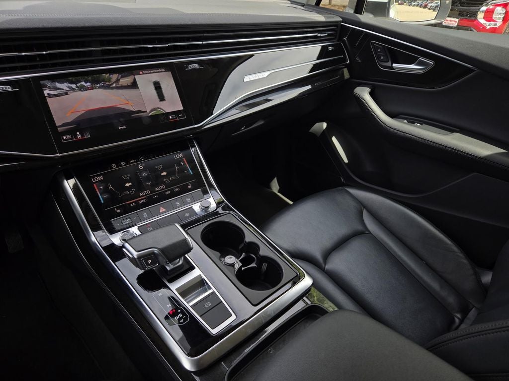 2024 Audi Q7 Premium Plus