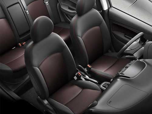 2023 Mitsubishi Mirage G4 interior